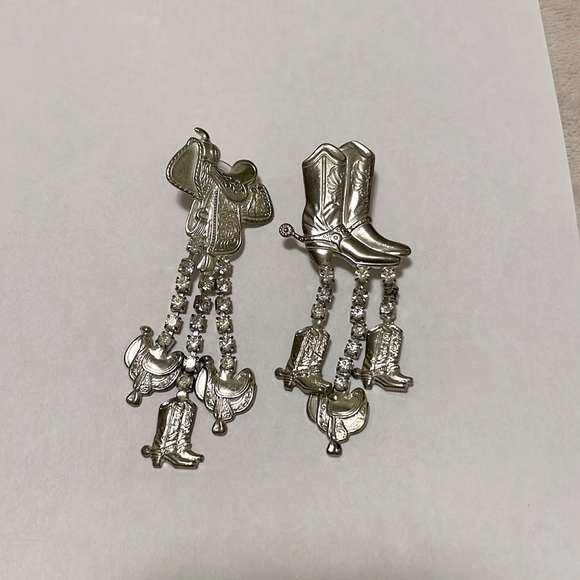 Stunning western inspired earrings! - Picture 1 of 2